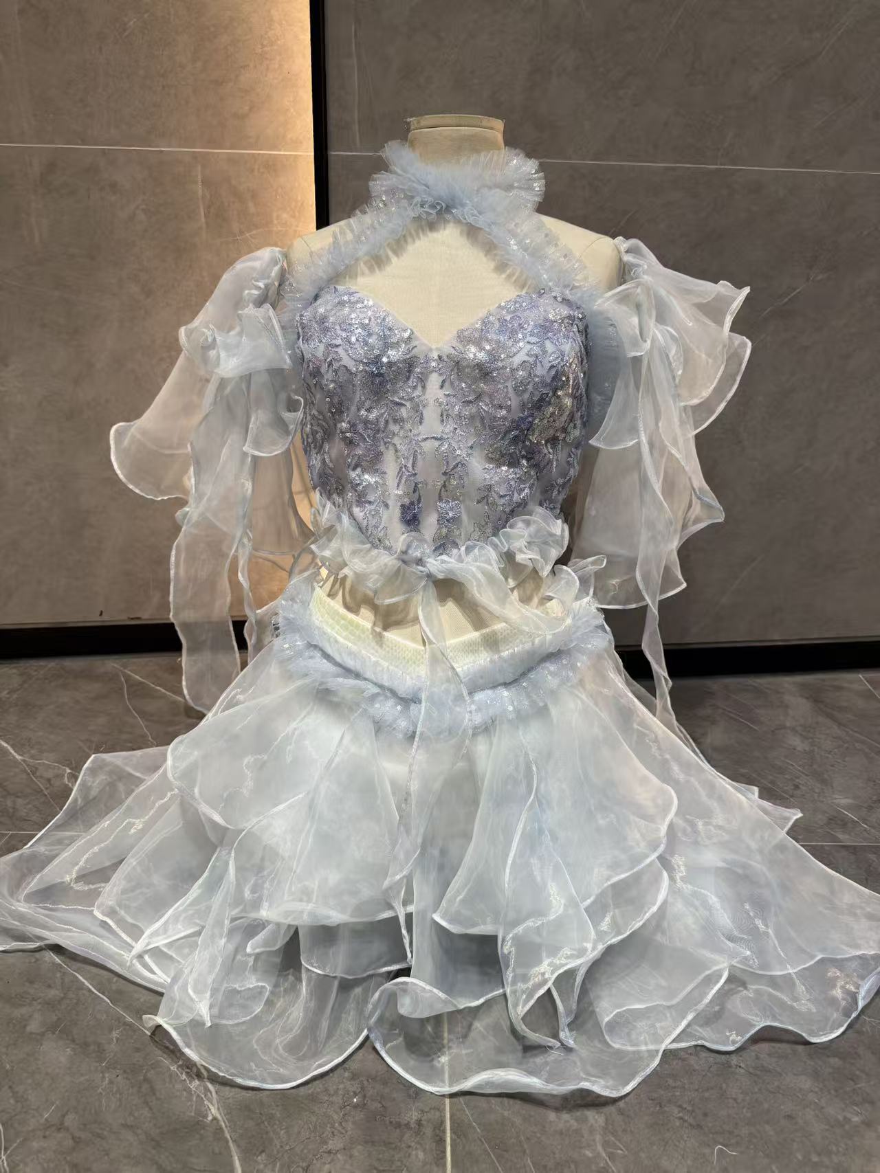 Anime cosplay çekim kostümü de - Aquarium incelemesi ve fiyatı